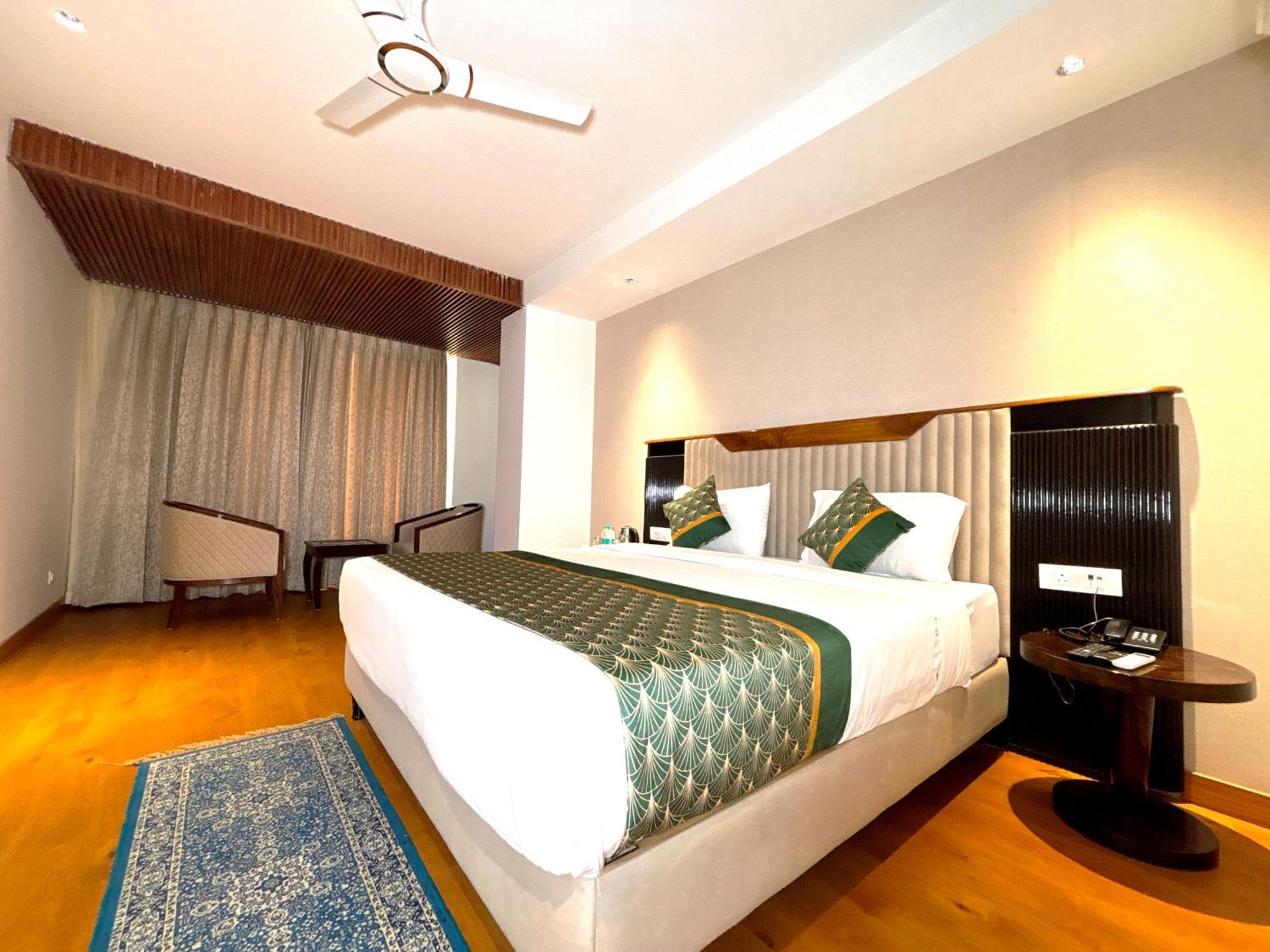 Hotel Arch The Lohias New Delhi Exterior foto