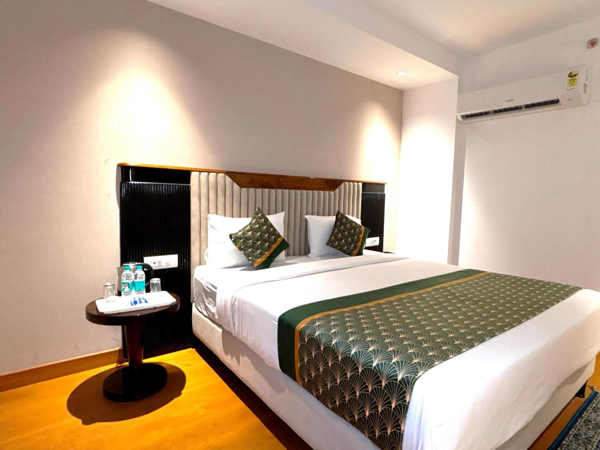 Hotel Arch The Lohias New Delhi Exterior foto